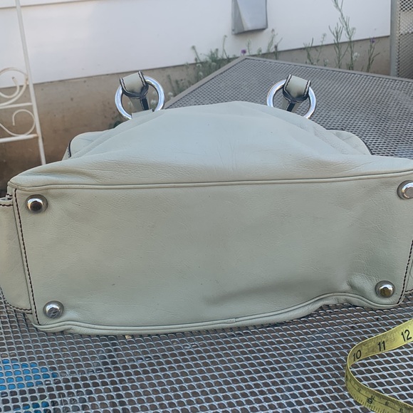 Gorgeous Marc Jacobs Leather Bag 💯 % Authentic - Picture 7 of 11